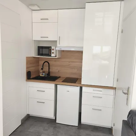 Apartamento Privatif Avec Terrasse Et Parking Lescure-dʼAlbigeois